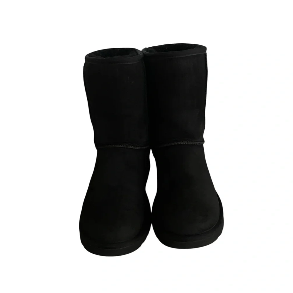 UGG classic black